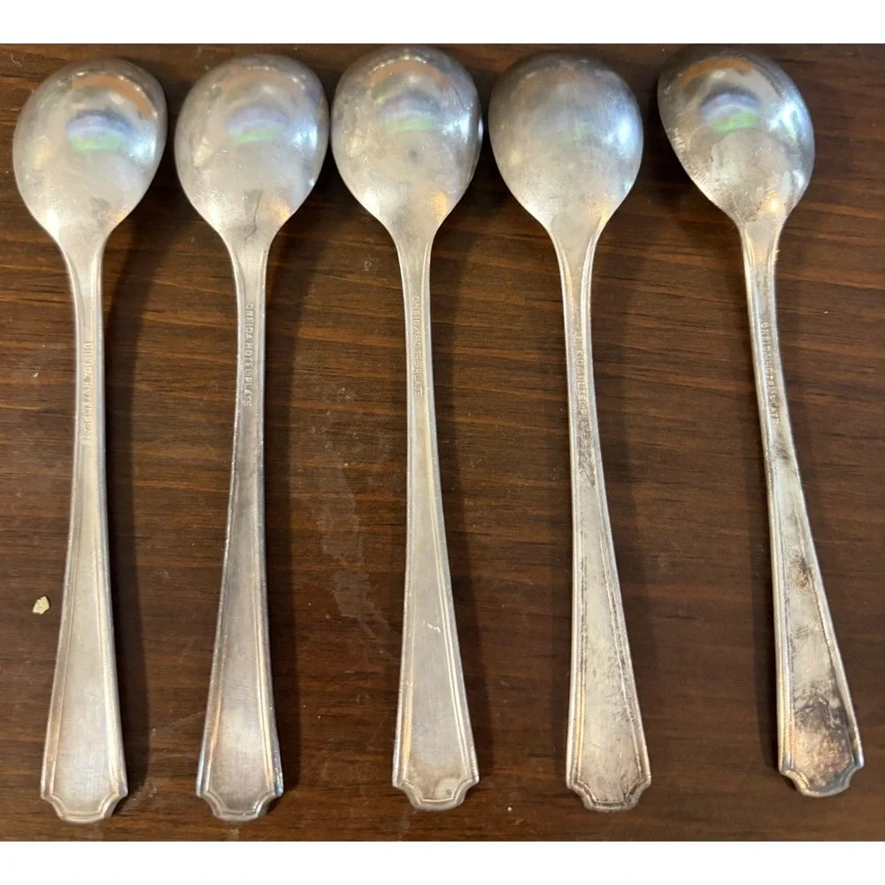 5 Vintage Oneida Hotel Plate Silverplate Demitasse Baby Spoons 4 3/8